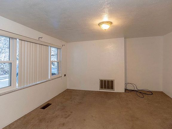 5th image of 311 Bravo Rd