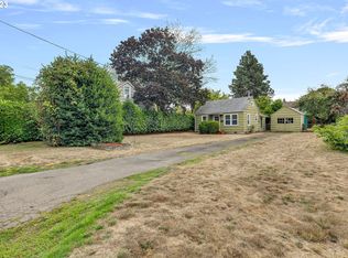 4250 NE Going St, Portland, OR 97218