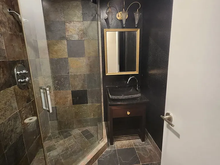2531 W Cortez St #1 — Photo 10