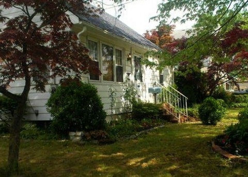 317 Giffords Lane, Staten Island, NY 10308 Zillow