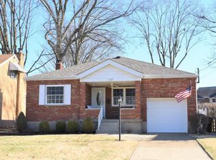 1460 Beechmeadow Ln, Cincinnati, OH 45238