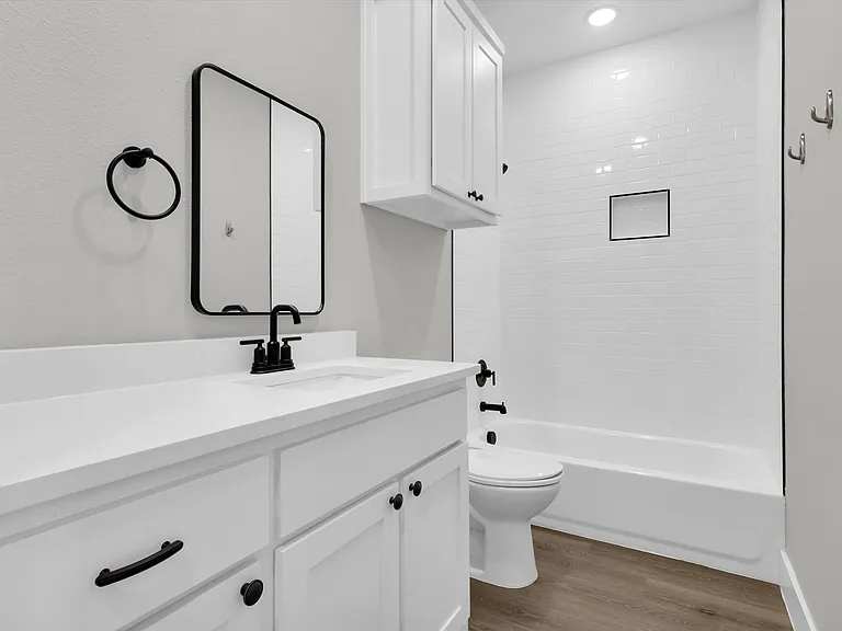 Second Full Bath Upstairs
