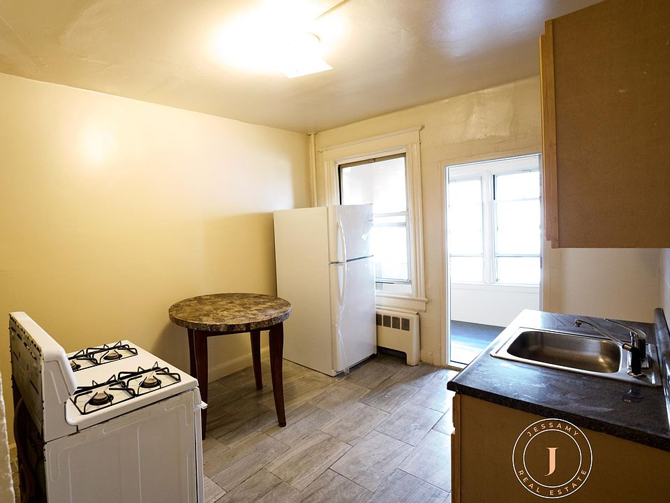 1st image of 73 Jackson St #1-6