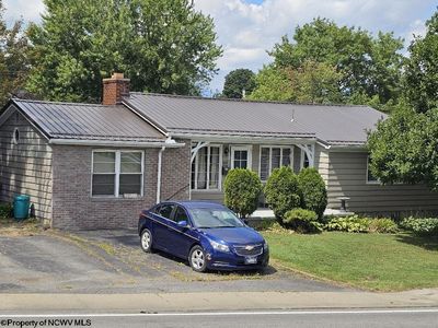 607 S Pike St, Shinnston, WV, 26431