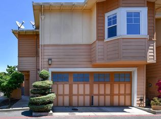 130 Valley Oak Dr, Napa, CA 94558