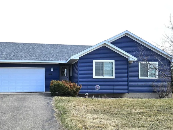 1803 Jasmine Dr, Alexandria, MN 56308