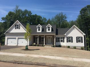 9 Dylan Dr, Suffield, CT 06078