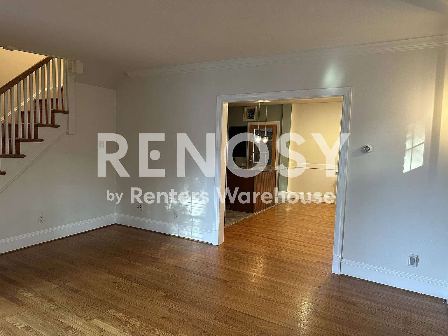 Towson Eog 3+Br 2ba Rowhome — Photo 2