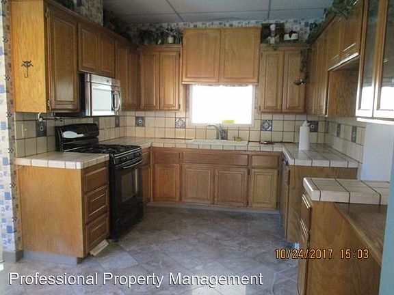 4th image of 1420 Yuba Ave