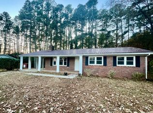 30 Orchard St, Chase City, VA 23924
