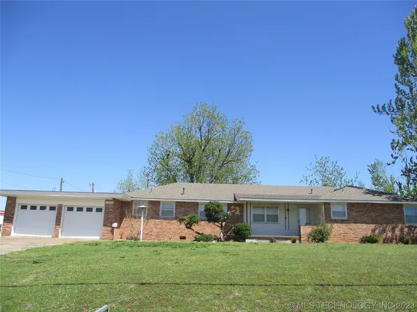 1346 N Little Ave, Cushing, OK 74023