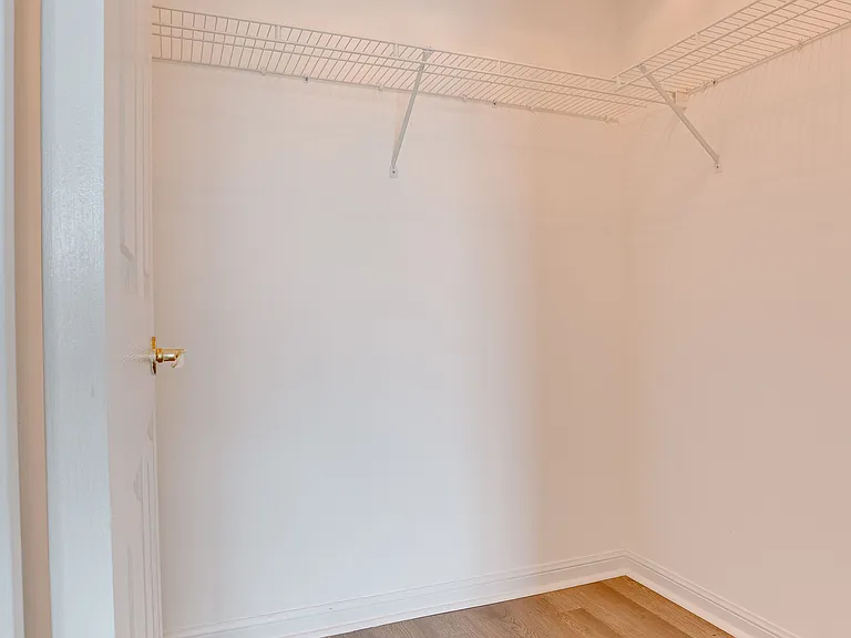 11 Lee Centre Dr #707 — Photo 17
