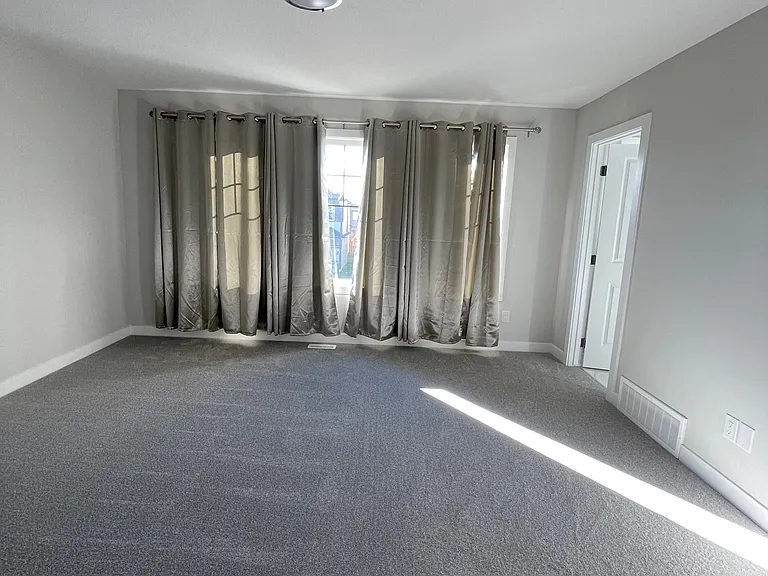 120 Bluff Cv — Photo 24