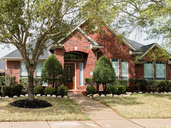 9115 Sunny Ridge Dr, Houston, TX 77095