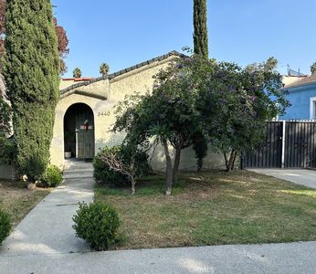 3440 West Blvd, Los Angeles, CA, 90016