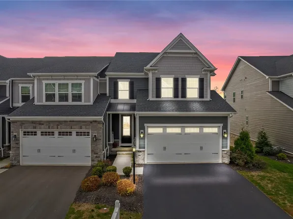 306 Spruce Ln, Canonsburg, PA 15317