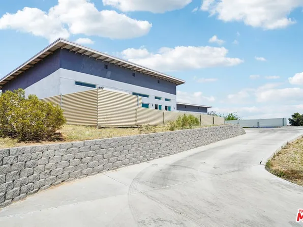 6792 San Angelo Ave, Joshua Tree, CA 92252