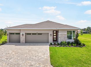 9176 Players Dr, Weeki Wachee, FL 34613