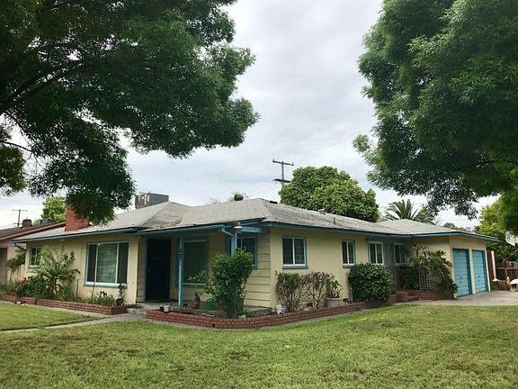3rd image of 233 Renee Dr