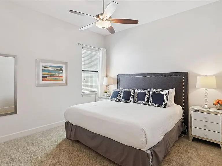 7423 Sparkling Ct — Photo 23