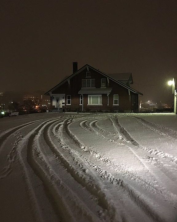 1st image of 91 Holland Ave