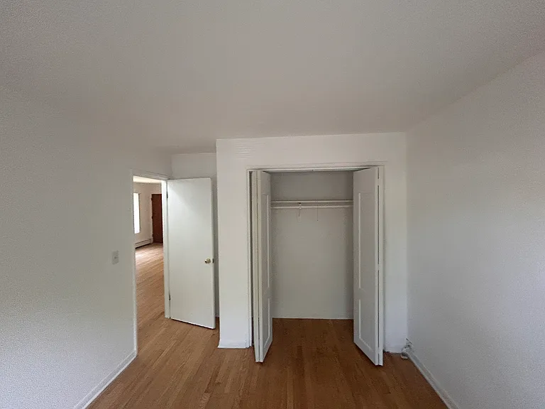410 Wisconsin Ave #602 — Photo 9