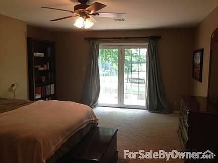 2nd image of 704 Shirley Ln