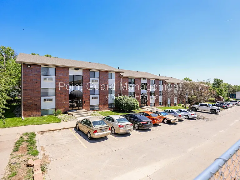 Langston Apartments - Bricktown — Photo 26