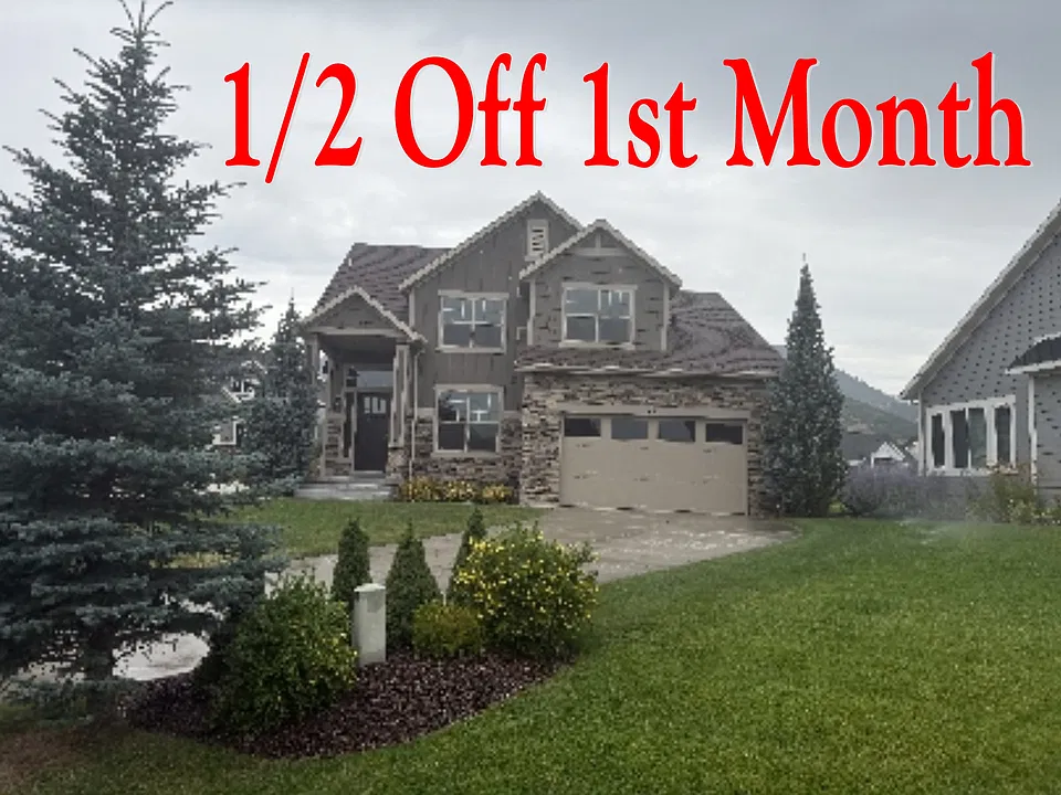 431 N Fairway Dr