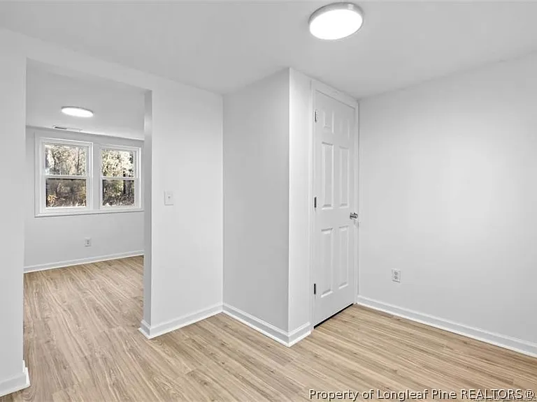 1055 Old Fayetteville Rd — Photo 10