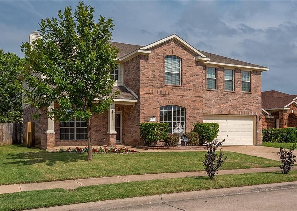 1st image of 6911 Evening Shade Ln