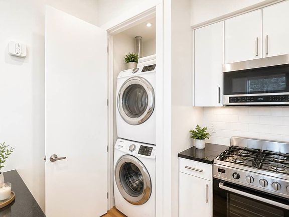 5th image of 1343 Fulton St APT 1A