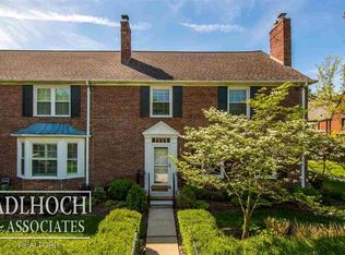 16840 Saint Paul St, Grosse Pointe, MI 48230