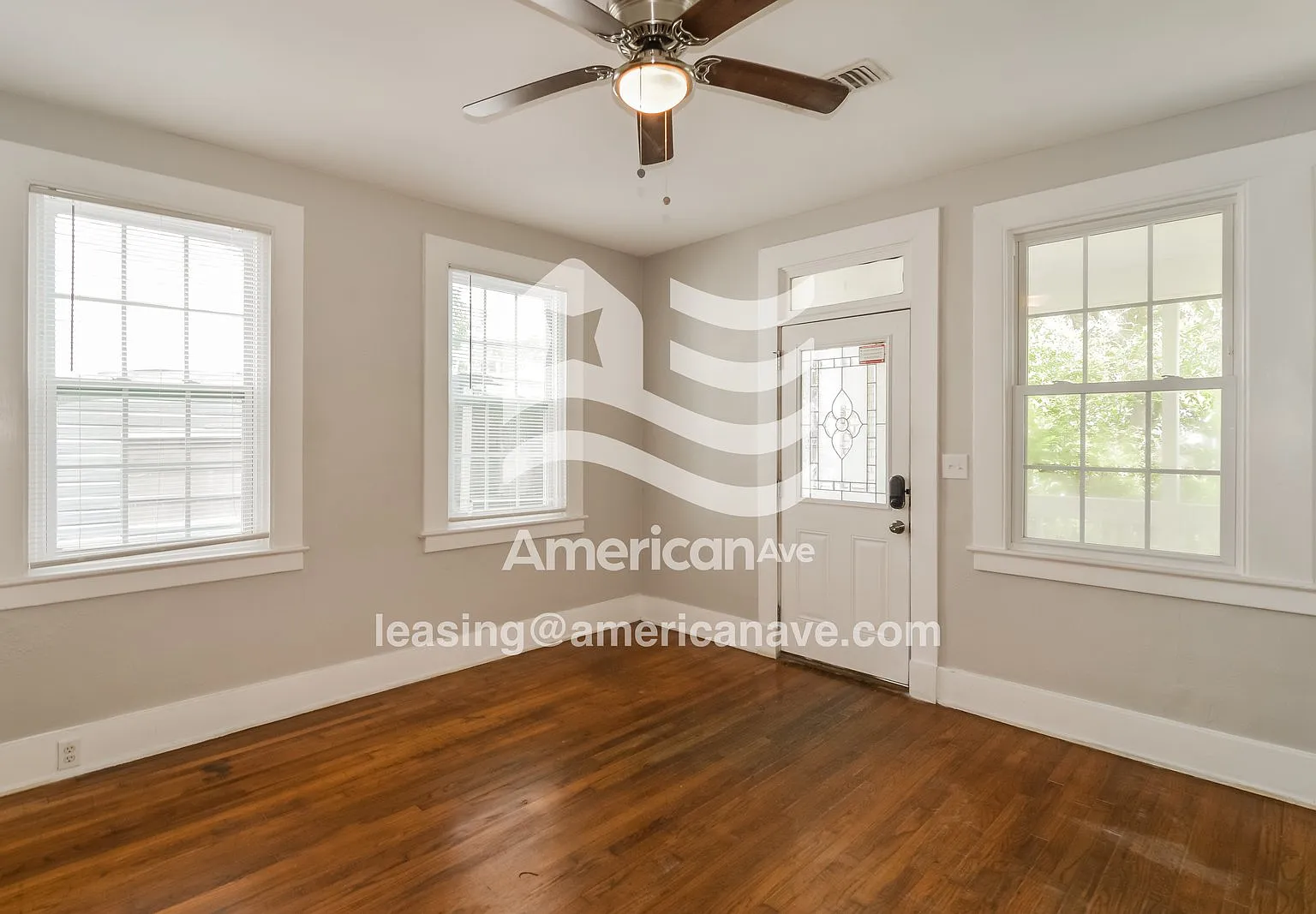 3 bed, 1.0 bath, 1230 sqft, $990 — Photo 4