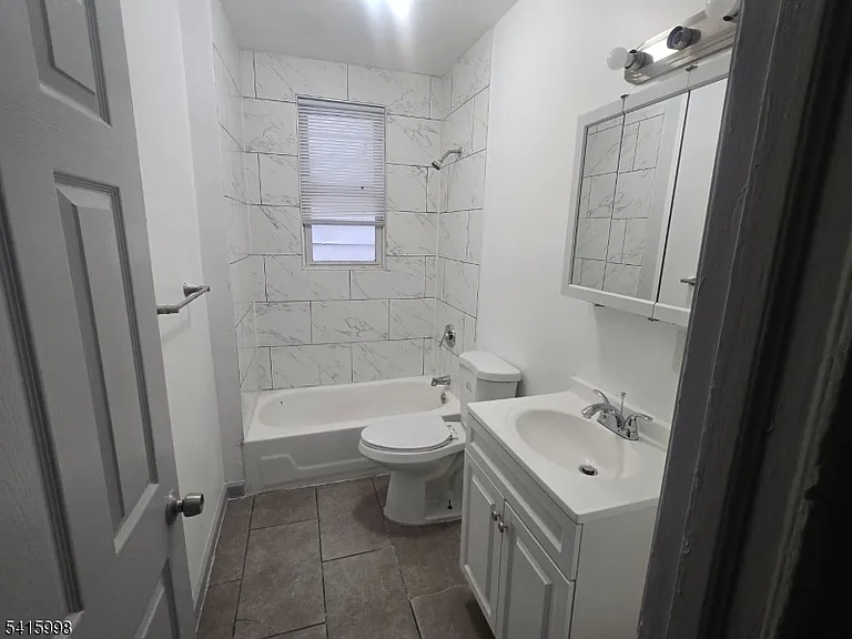102 South St — Photo 8