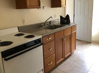 77 Wood St #C, Coventry, RI 02816