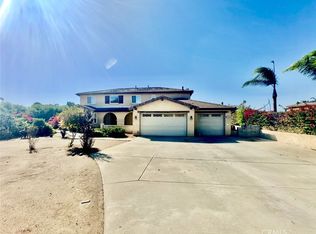 17881 Canyonwood Dr, Riverside, CA 92504