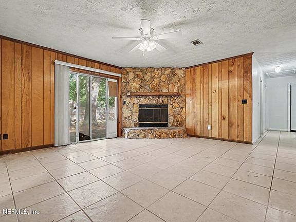 4th image of 3991 POST OAK Road N
