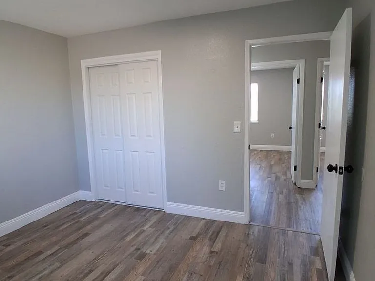 1452 S. College Ave — Photo 21