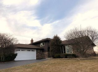 11984 S Pinecreek Dr, Orland Park, IL