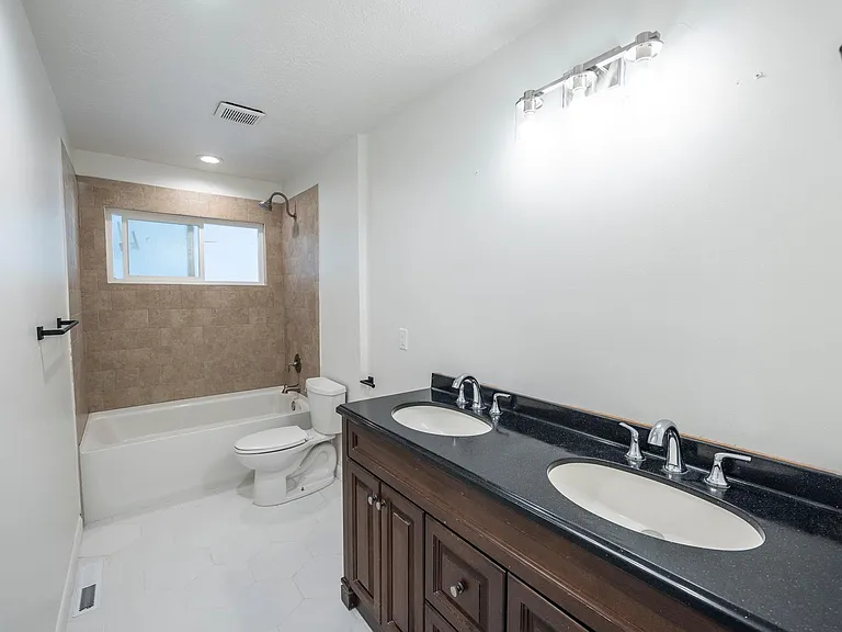 3771 S Alta Loma Dr #1 — Photo 9