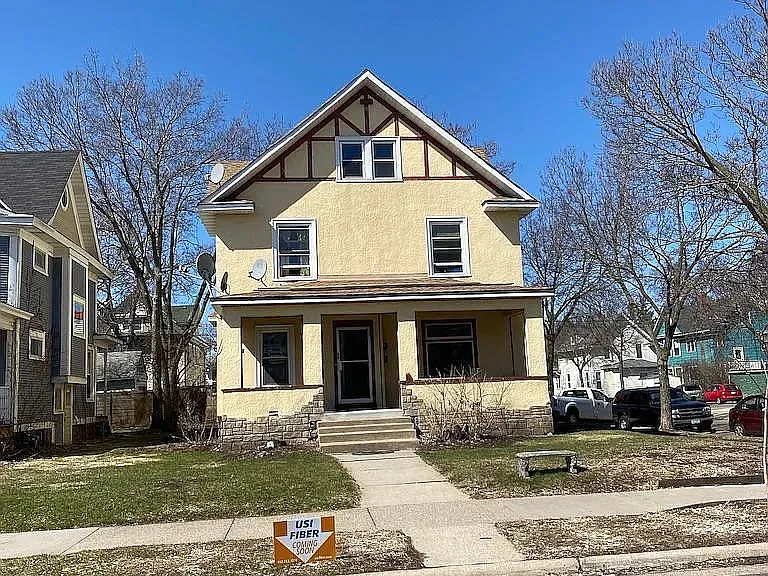 2500 Harriet Ave #1 — Photo 1