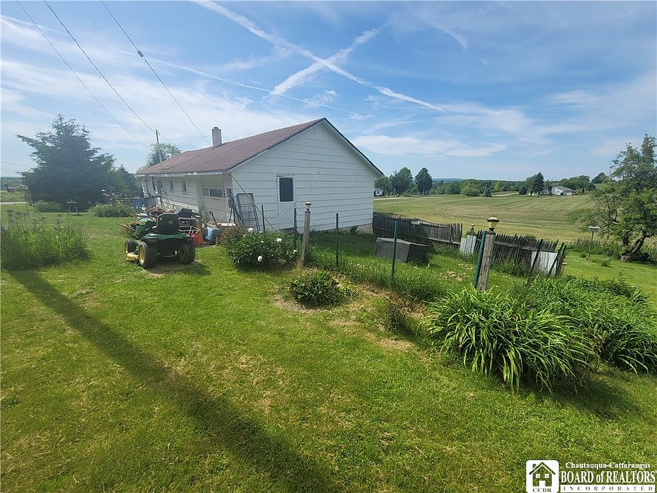 1st image of 12760 Bowen Rd