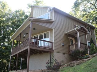91 Eagles View Cir, Hayesville, NC 28904