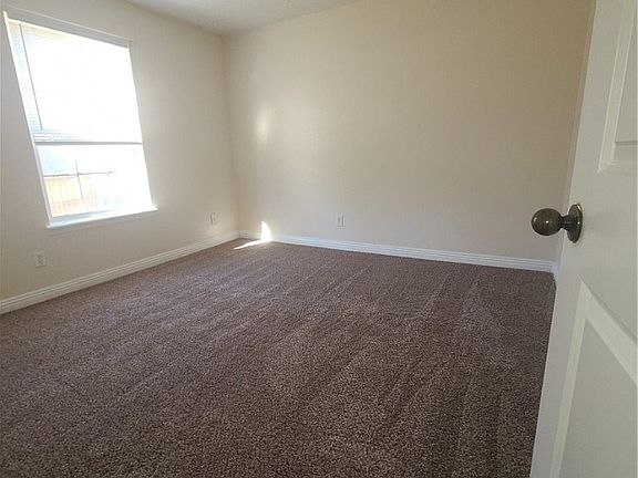 5th image of 1820 W Twin Springs St APT 17