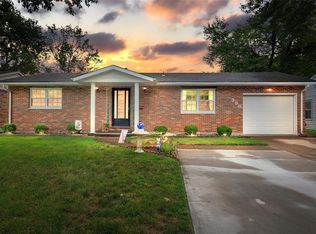 338 N 43rd St, Belleville, IL