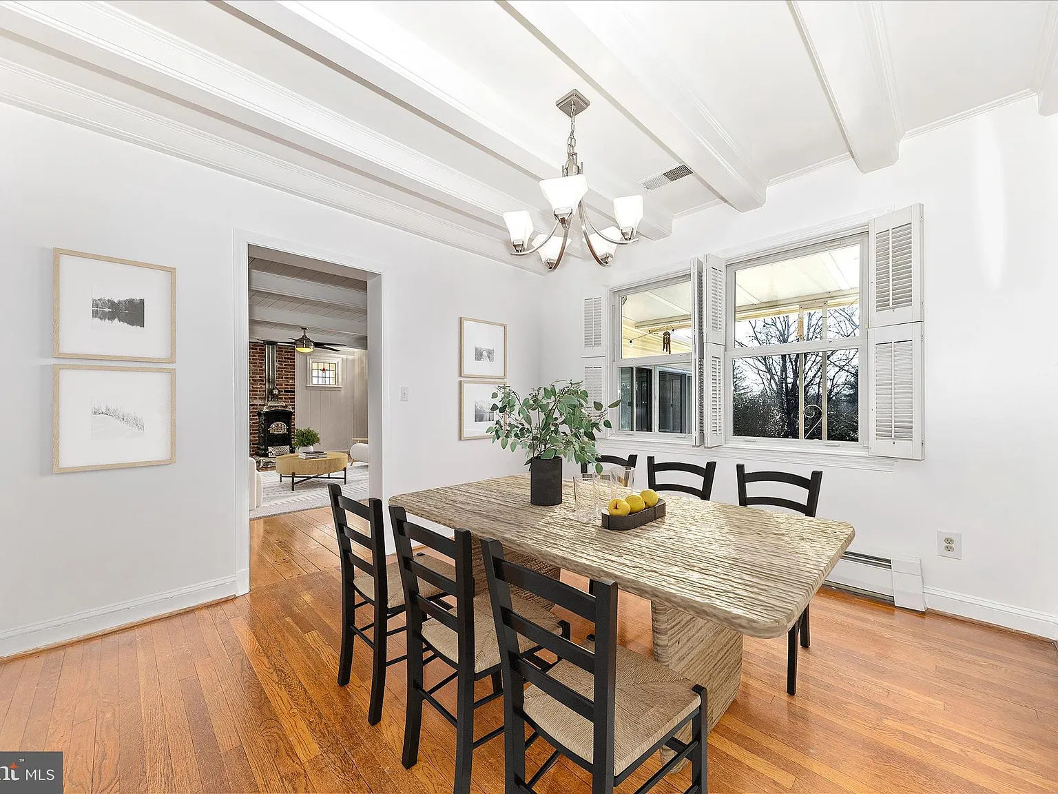 4 bed, 3.0 bath, 3335 sqft, $3,950 — Photo 4