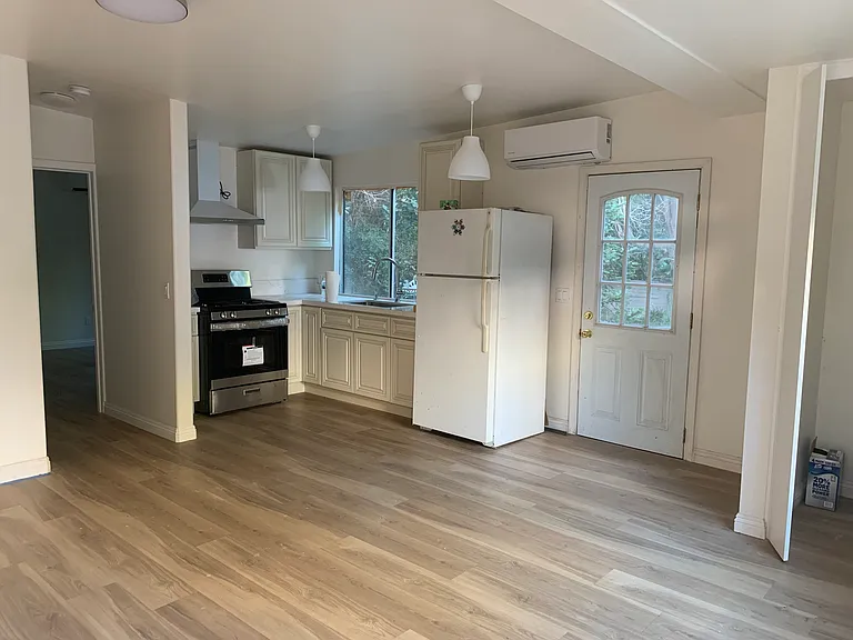 4444 Gainsborough Ave — Photo 4