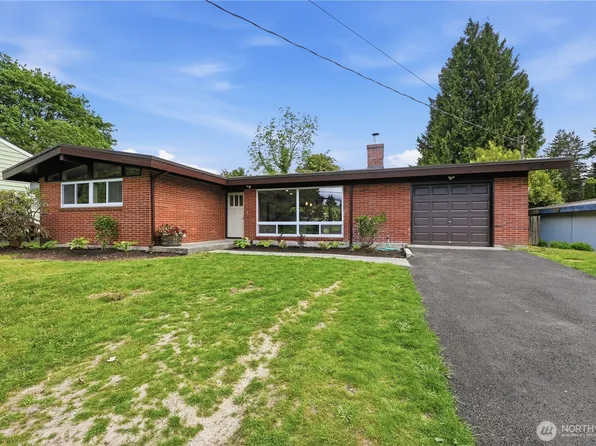 627 SW Normandy Road, Normandy Park, WA 98166