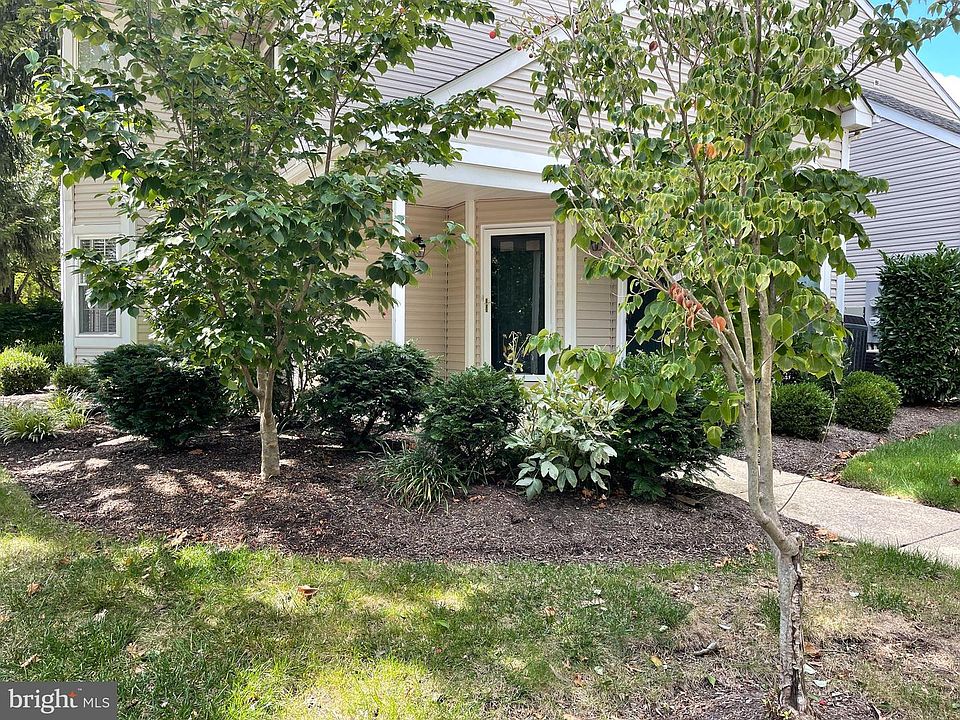 1st image of 507 Heritage Pl #4